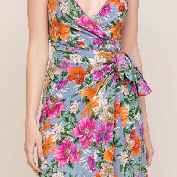 Floral wrap dress from Yumi Kim - Picture 9 of 10